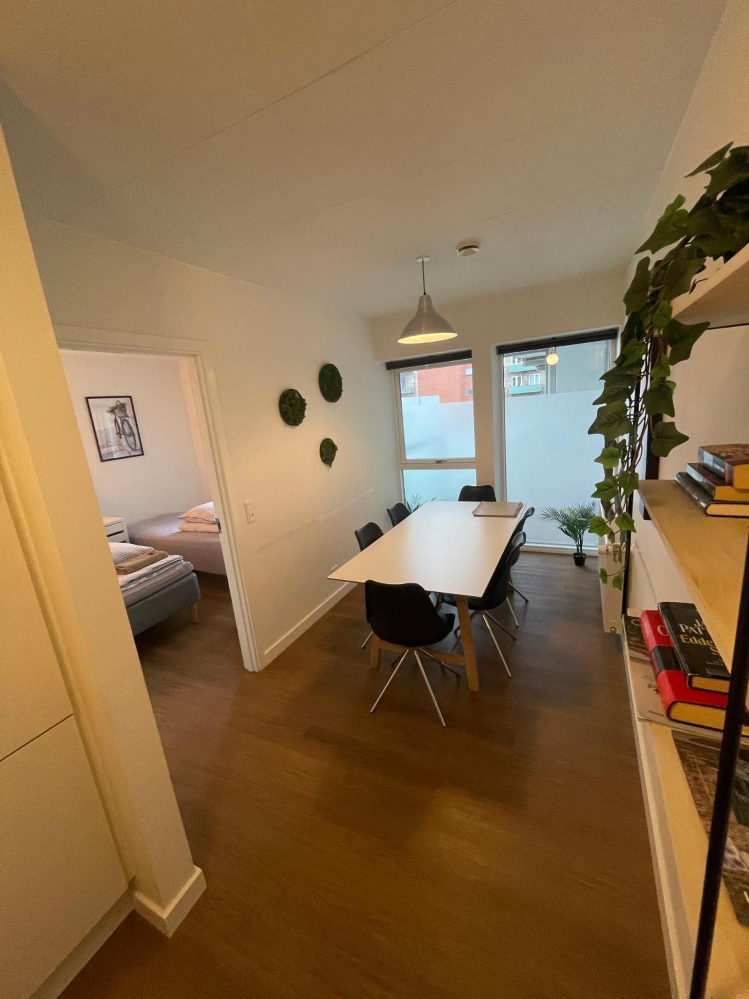 Modern Central Apt With Rooftop, Privat Balcony, & Free Parking,Next To Aarhus Attractions المظهر الخارجي الصورة